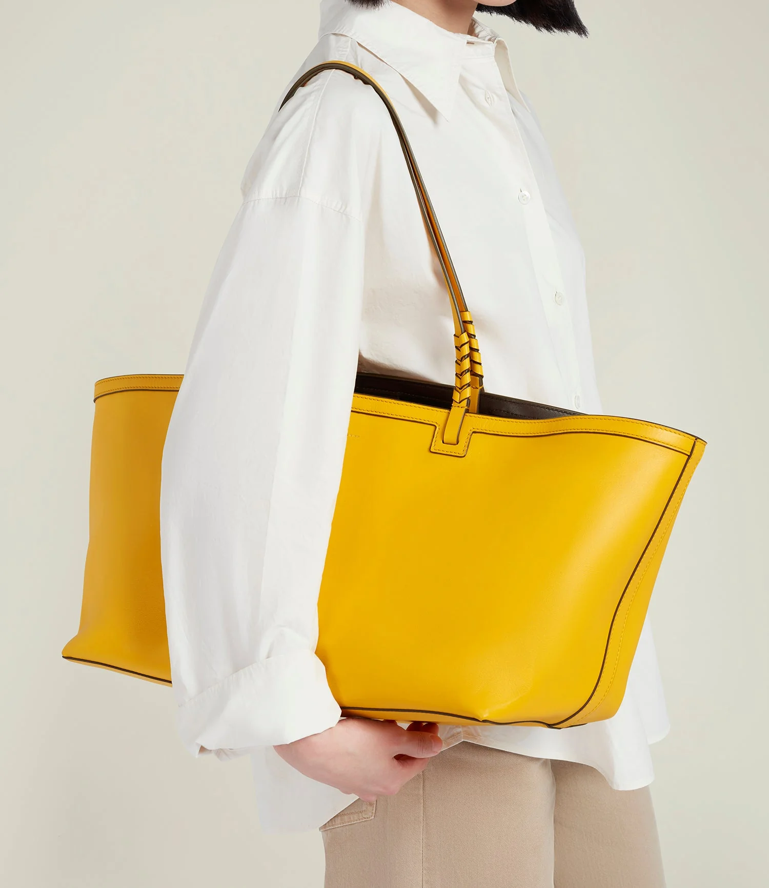 Metier - Cala 42 Nappa Plongè Calfskin Izamal Yellow - Image 5