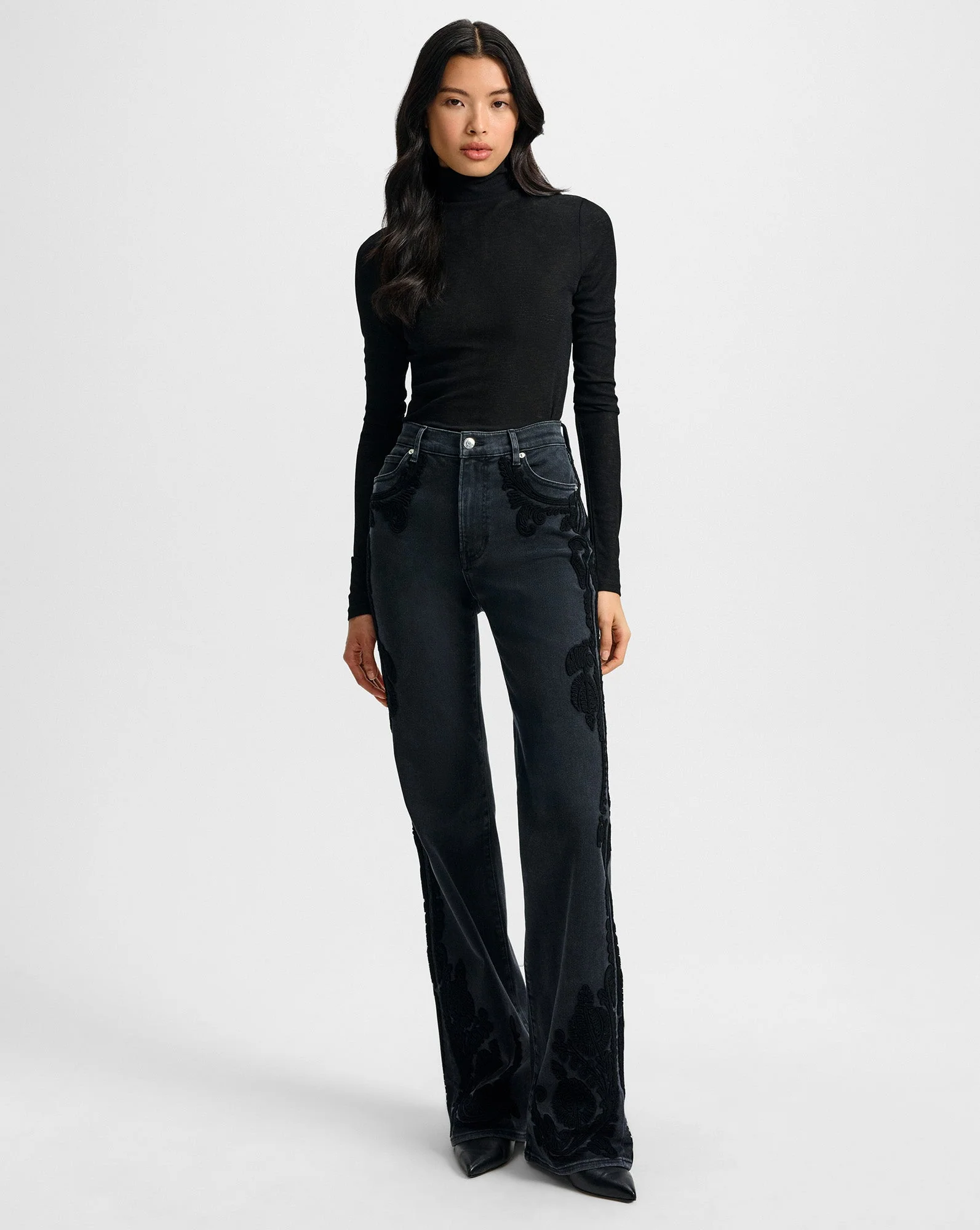 Veronica Beard - Crosbie Embroidered Slim Wide - Leg Jean