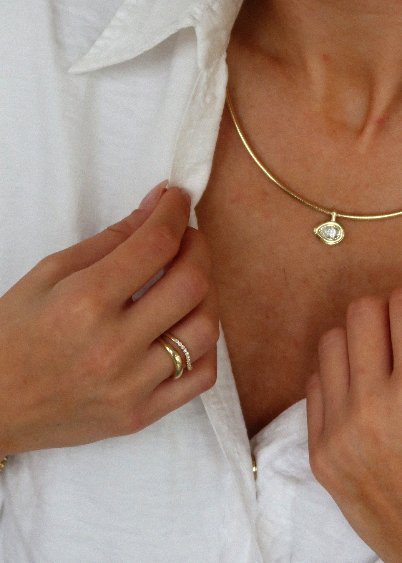 Kinn - Lara Curved Pavé Ring - Image 5
