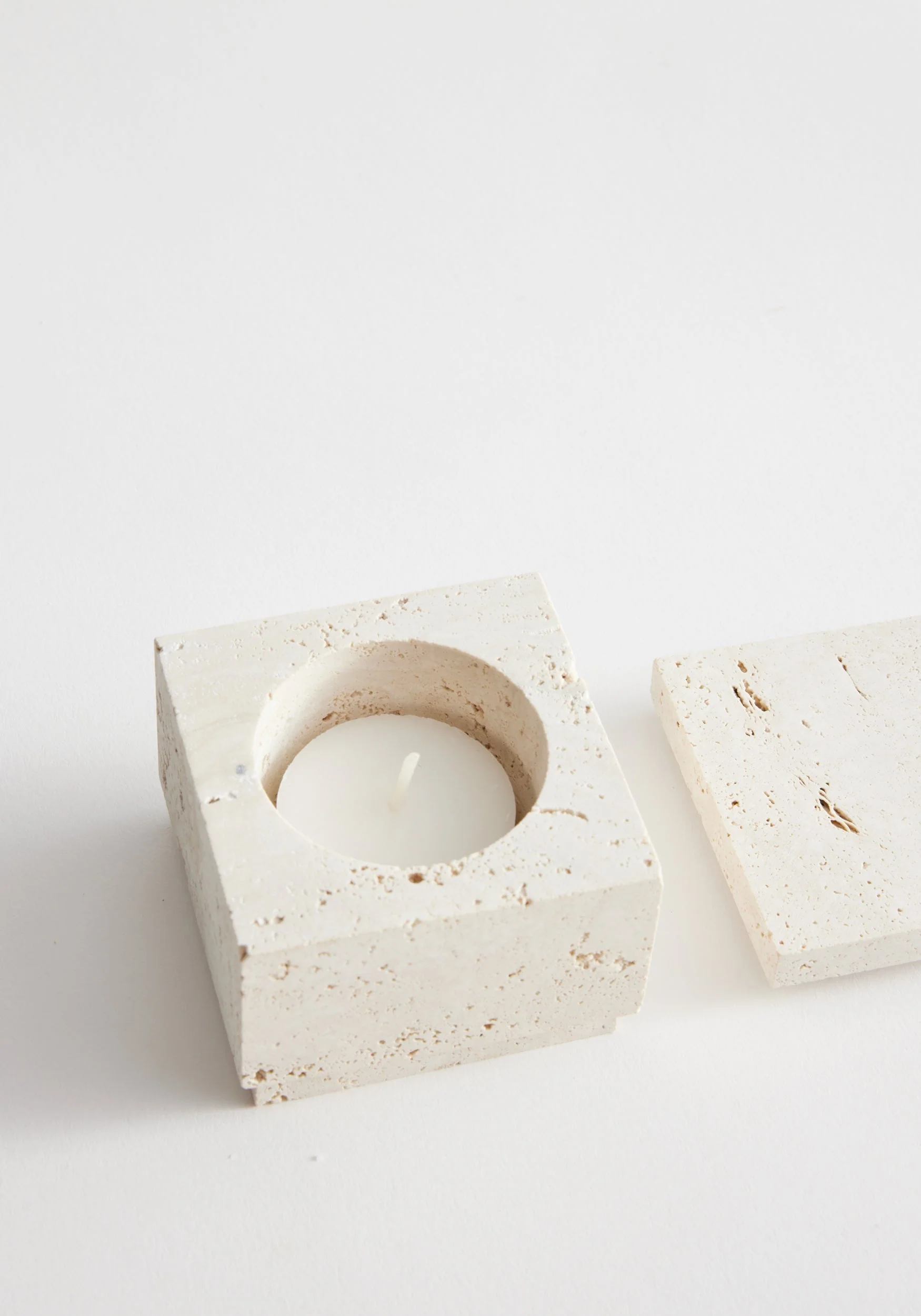 ROHE - Tealight box | travertine - Image 3